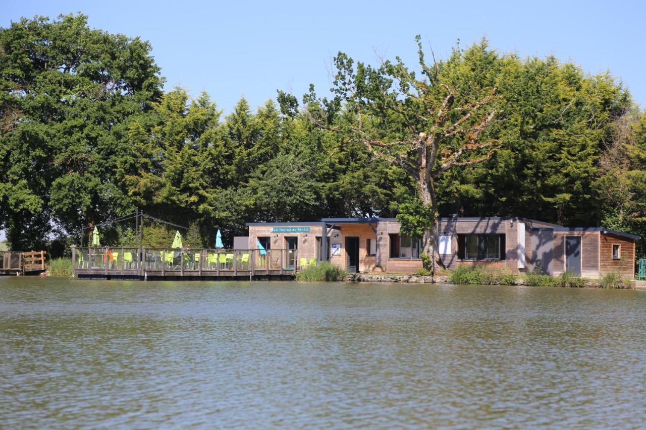 Village Flottant de Pressac Exteriör bild