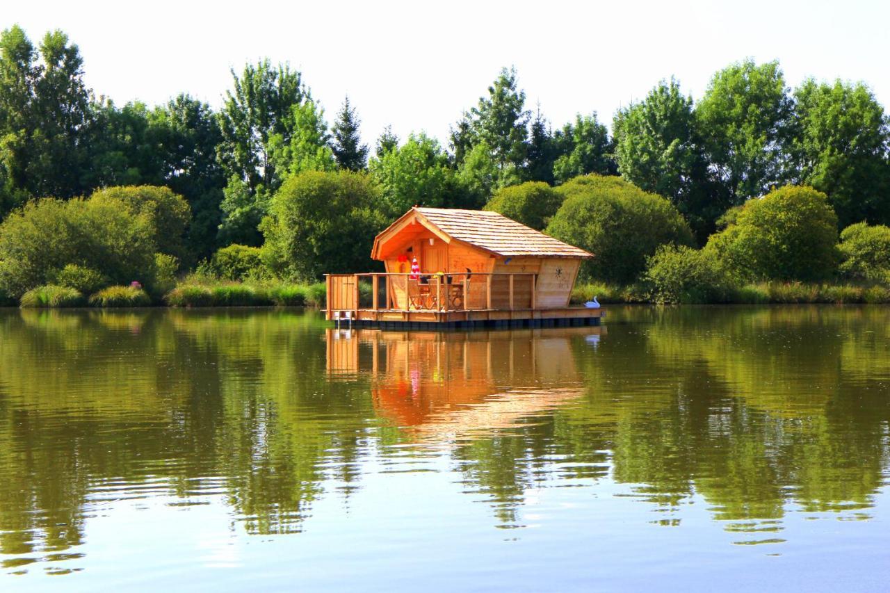 Village Flottant de Pressac Exteriör bild