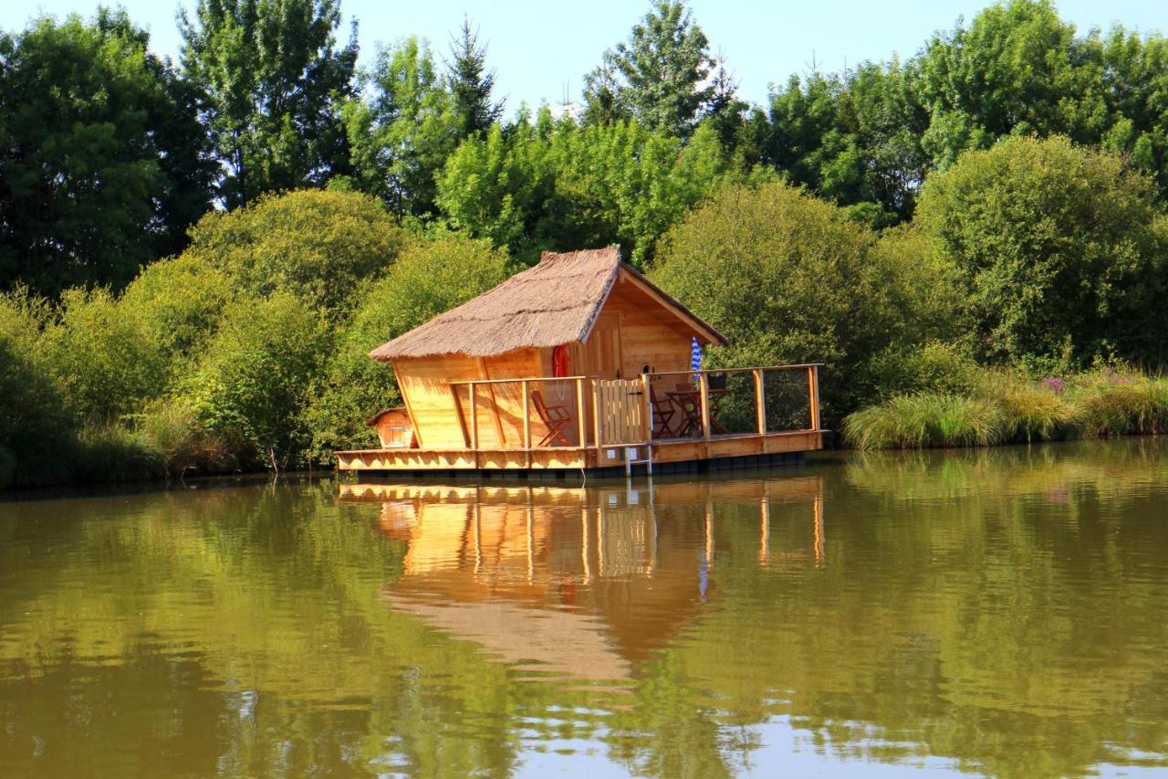 Village Flottant de Pressac Exteriör bild